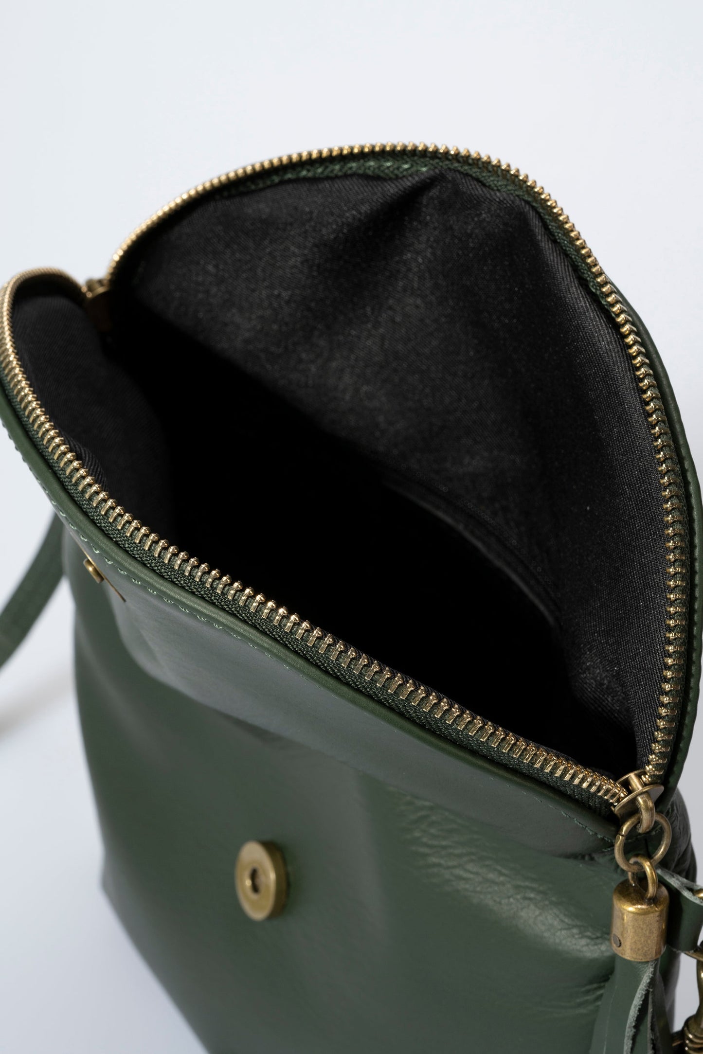 Ava Dark Green