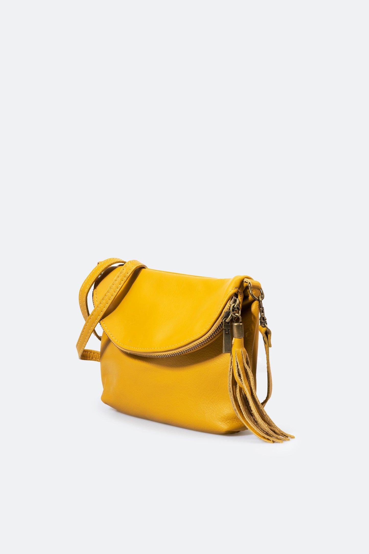 Ava Yellow