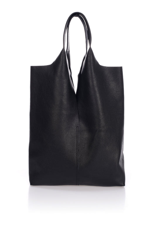 Apolline Black
