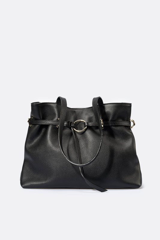 Oliva Black